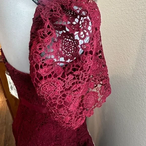 Self portrait Burgundy Guipure lace midi dress-T7 -  threedaughtersproperties.com